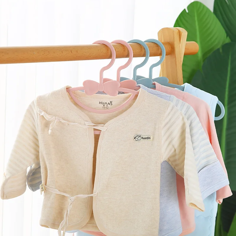 5-50Pcs Baby Hangers Plastic K - огляд і ціна Baby Clothing Organizer